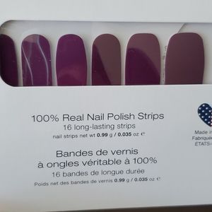 Colorstreet Aberdeen Aubergine